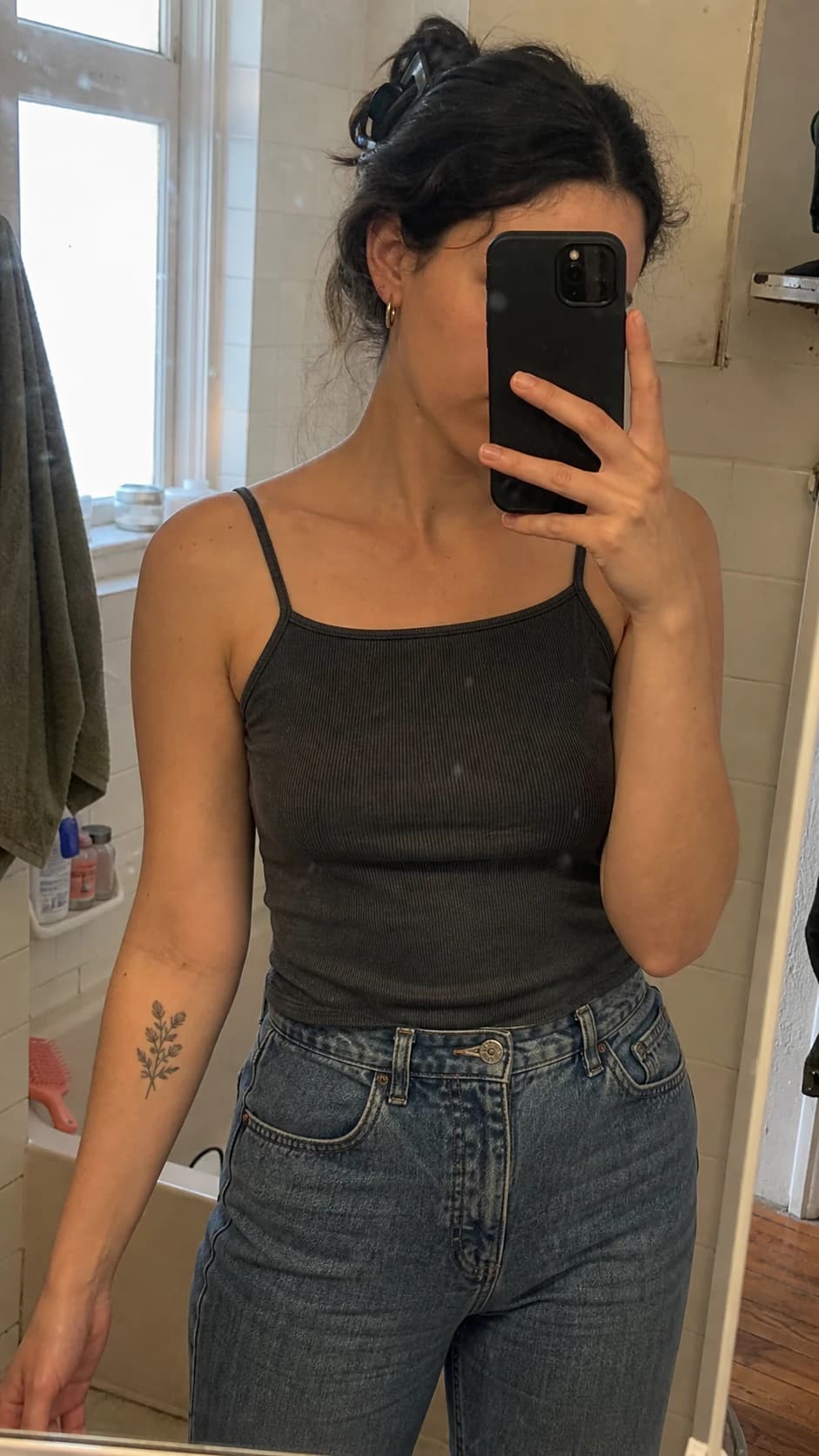 AI-generated upper-arm image used as the body reference